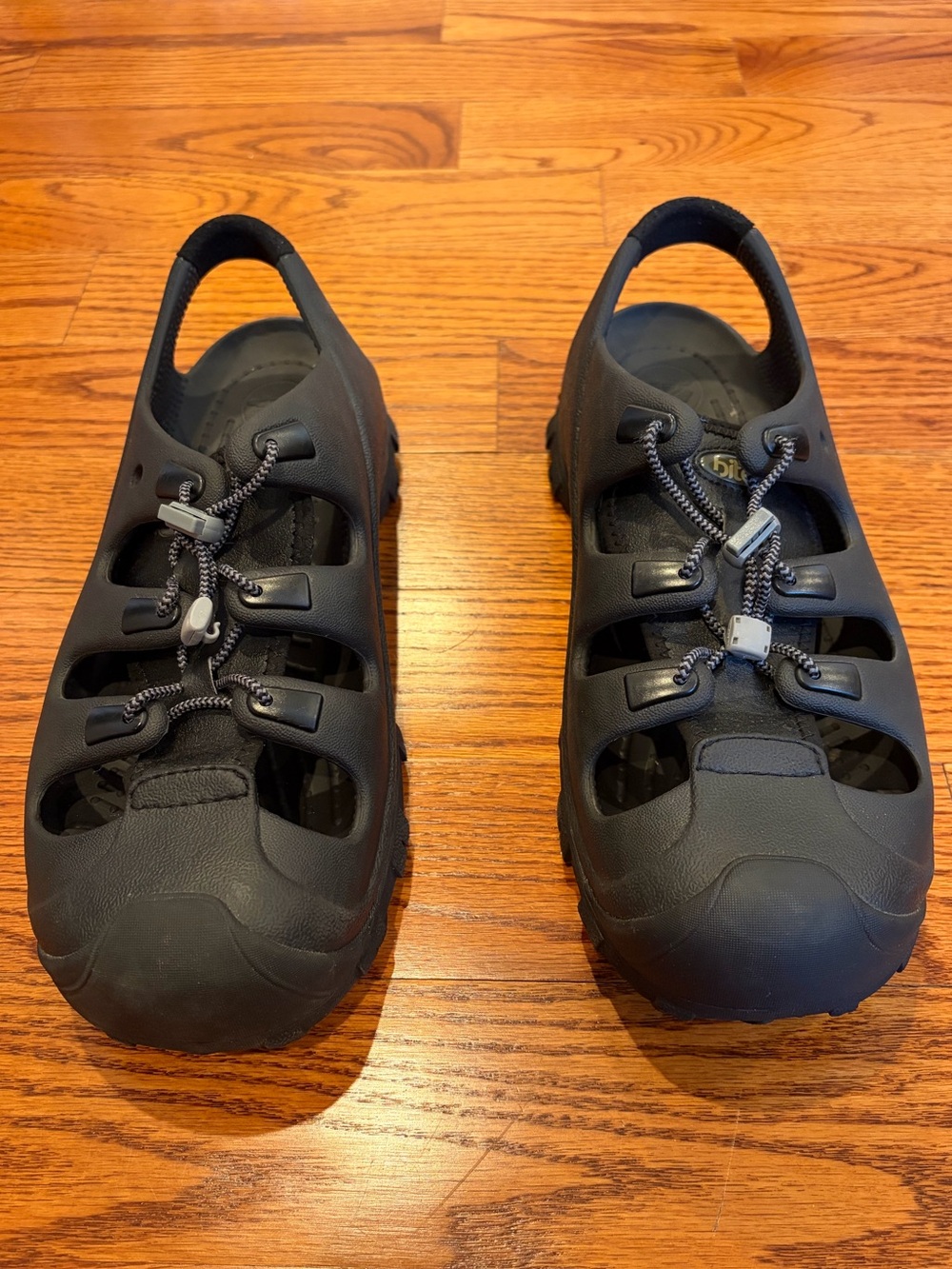 CROCS Trailbreak 1 (all-terrain, sandal-sneaker hybrid), Men’s 13, Black